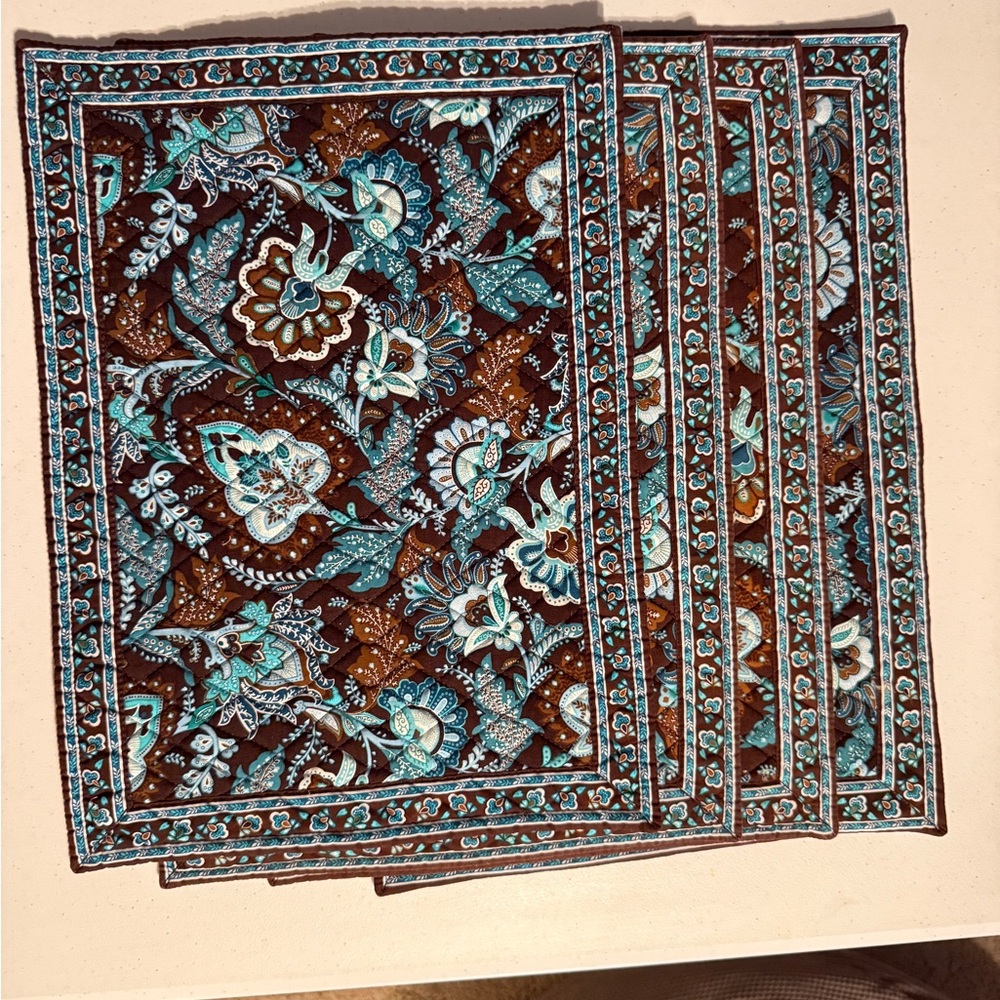 EUC Vera Bradley JAVA BLUE placemat ONE